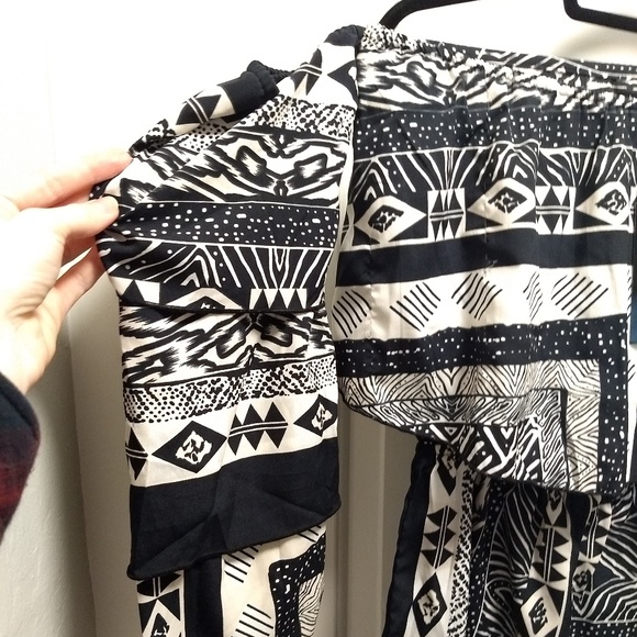 Tribal Print Romper - Picture 5 of 5